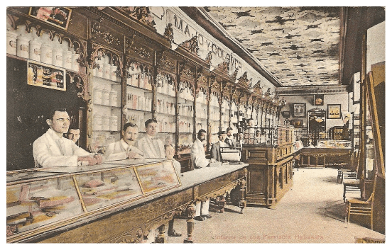 Interior de la farmàcia de l'indiano de la família el “tio Marcelino” Majó Borrell